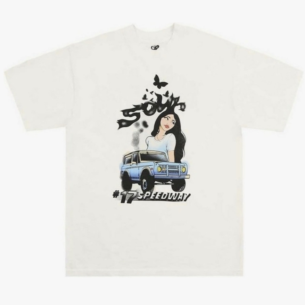 NWOT Olivia Rodrigo - Unisex Sour Airbrush T-Shirt